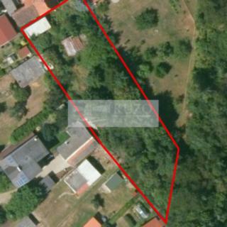 Prodej stavební parcely 1 285 m² Holýšov