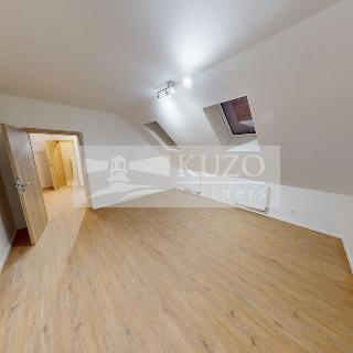 Pronájem bytu 1+1 36 m² Příbram, Gen. R. Tesaříka