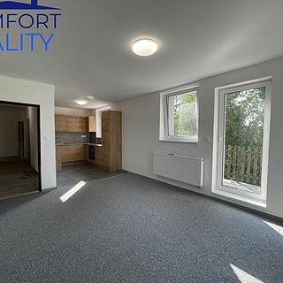 Prodej bytu 4+kk 80 m&sup2; Melč