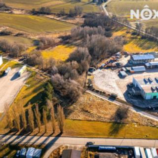 Prodej komerčního pozemku 5397 m² Studená