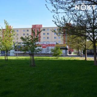 Pronájem obchodu 600 m² Kladno