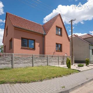 Prodej rodinného domu 230 m² Milotice, Fučíkova