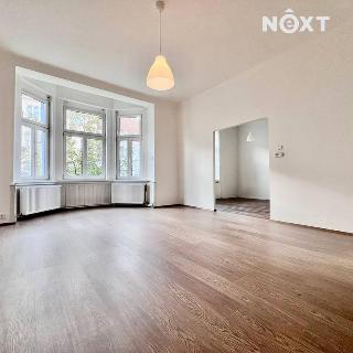 Pronájem bytu 3+1 116 m² Praha, Bubenečská