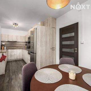 Prodej bytu 3+1 75 m² Praha, Děčínská