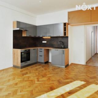 Pronájem bytu 2+kk 55 m² Praha