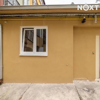 Prodej ostatní nemovitosti 25 m² Praha, Husitská