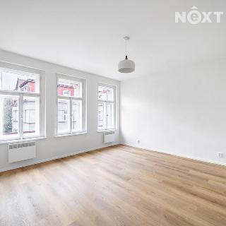 Prodej bytu 1+1 43 m² Praha, U Kublova