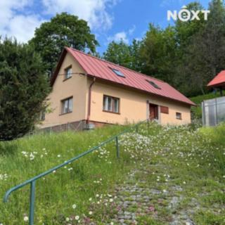 Prodej rodinného domu 100 m² Poniklá