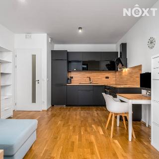 Prodej bytu 2+kk 70 m² Praha, Mezi vodami