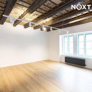 Pronájem bytu 2+1 94 m² Praha, Vlašská