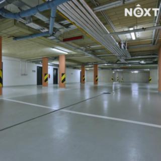 Pronájem parkovacího místa 16 m² Praha