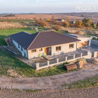 Prodej rodinného domu 189 m² Plenkovice, 