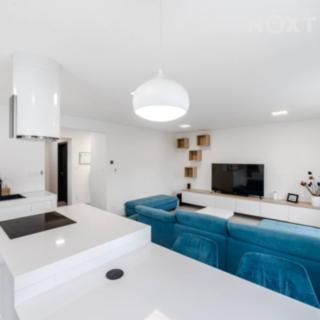 Prodej bytu 5+kk 148 m² Neveklov