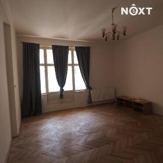 Pronájem bytu 2+1 99 m² Hradec Králové, Čelakovského