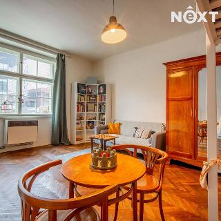 Prodej bytu 1+1 56 m² Praha, Evropská