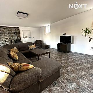 Pronájem bytu 4+kk 120 m&sup2; Plchov