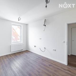 Prodej bytu 1+1 40 m² Praha, Na mokřině