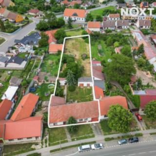 Prodej stavební parcely 2111 m&sup2; Drnholec