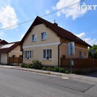 Prodej rodinného domu 143 m² Tlustice