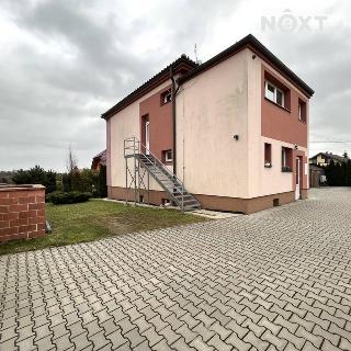 Pronájem rodinného domu 240 m² Dolní Lutyně, Amelinova