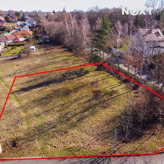 Prodej stavební parcely 986 m² Středokluky, 