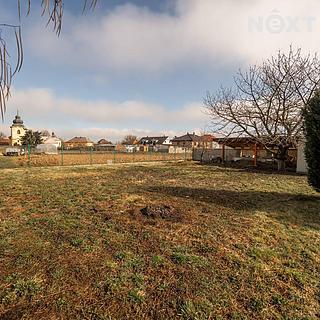 Prodej stavební parcely 1494 m&sup2; Zálezlice