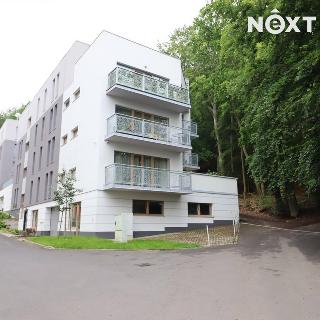 Prodej bytu 3+kk 99 m² Karlovy Vary, Šumavská