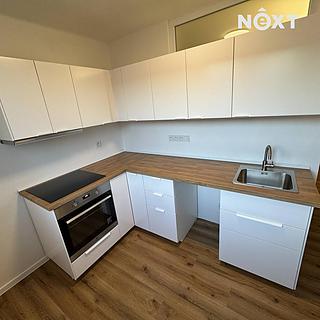 Pronájem bytu 2+1 51 m&sup2; Hluboká nad Vltavou