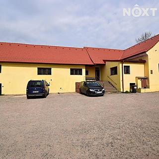 Prodej zemědělské usedlosti 2226 m&sup2; Černuc