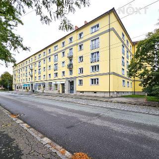 Pronájem bytu 2+1 58 m² Pardubice, náměstí Dukelských hrdinů