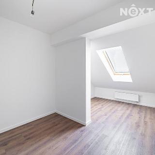 Prodej bytu 1+1 40 m² Praha