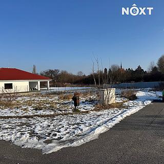 Prodej stavební parcely 893 m&sup2; Velvary