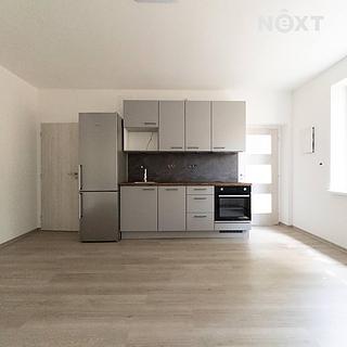 Pronájem bytu 1+kk, garsoniery 32 m&sup2; Jilemnice