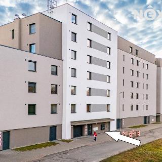 Prodej bytu 1+kk a garsoniéry 35 m² Pardubice, Východní