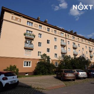 Pronájem bytu 2+1 52 m² Kladno, gen. Píky