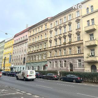 Prodej bytu 2+1 72 m² Praha, Legerova