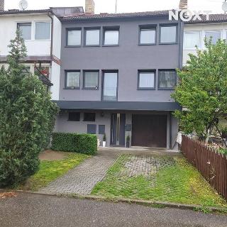 Prodej rodinného domu 237 m² Blatná, Čechova