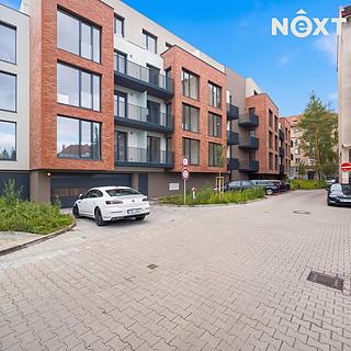Pronájem bytu 2+kk 62 m&sup2; Hradec Králové