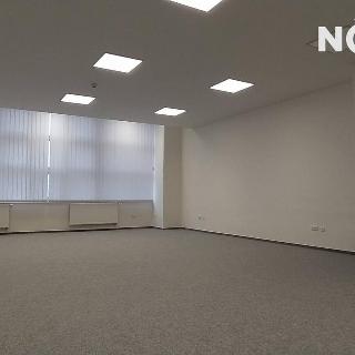 Pronájem kanceláře 82 m² Praha