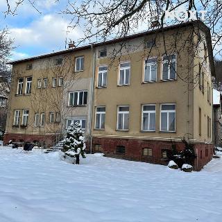 Pronájem bytu 3+1 98 m² Vrchlabí, Horská