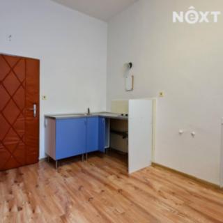 Pronájem kanceláře 12 m² Hradec Králové