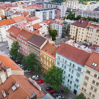 Prodej bytu 2+kk 42 m² Praha, Velehradská