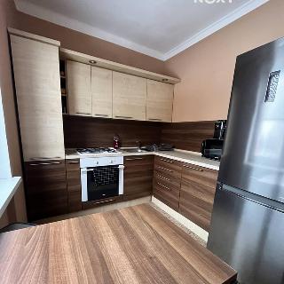 Pronájem bytu 3+1 70 m² Karviná, Žižkova