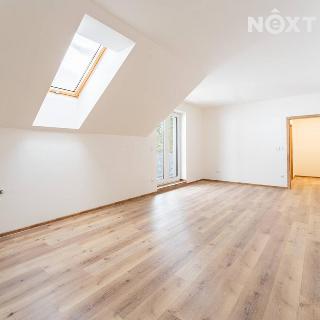 Prodej bytu 1+kk a garsoniéry 40 m² Vrbno pod Pradědem, Žižkova