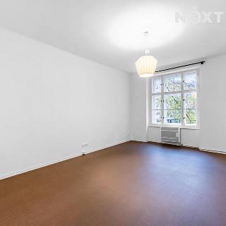 Pronájem bytu 2+kk 48 m² Praha