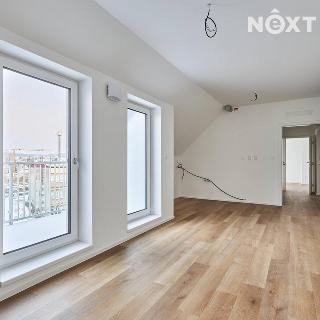 Prodej bytu 3+kk 72 m² České Budějovice, Nádražní