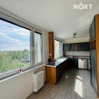 Prodej bytu 4+kk 91 m² Praha, V rohu