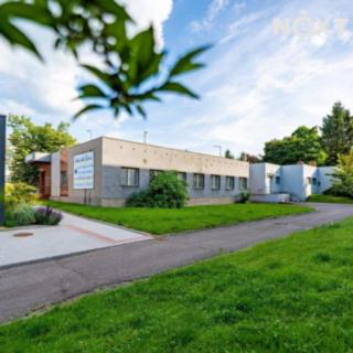 Prodej obchodu 370 m² Chrudim II, Topolská