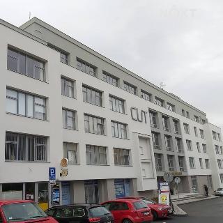 Pronájem obchodu 450 m² Tábor, Vančurova