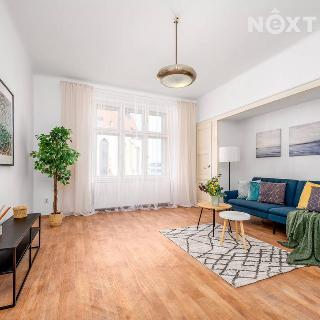 Prodej bytu 3+1 94 m² Praha, Strossmayerovo náměstí